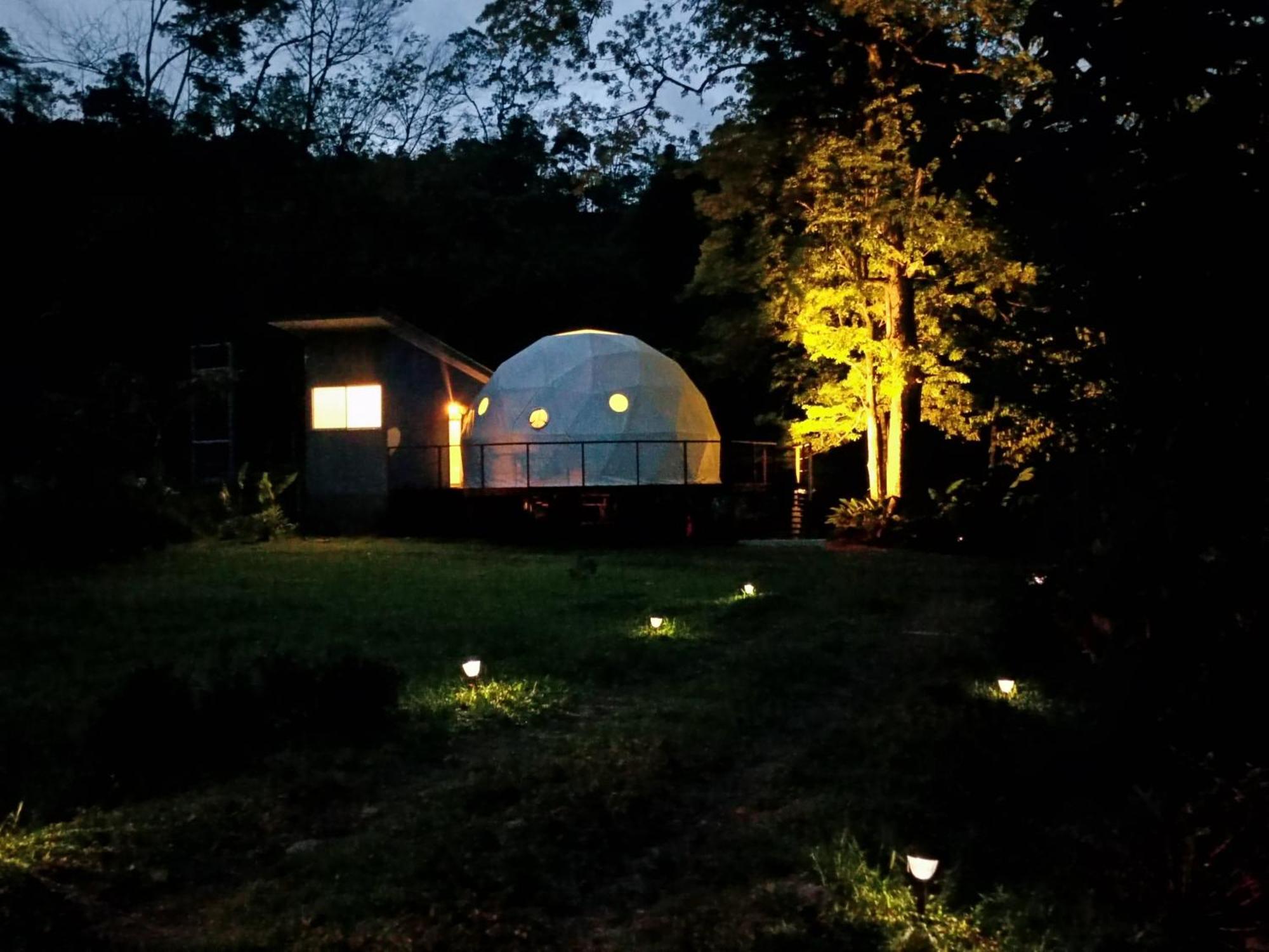 Bitzu Dome-Bijagua Riverside Glamping Екстер'єр фото