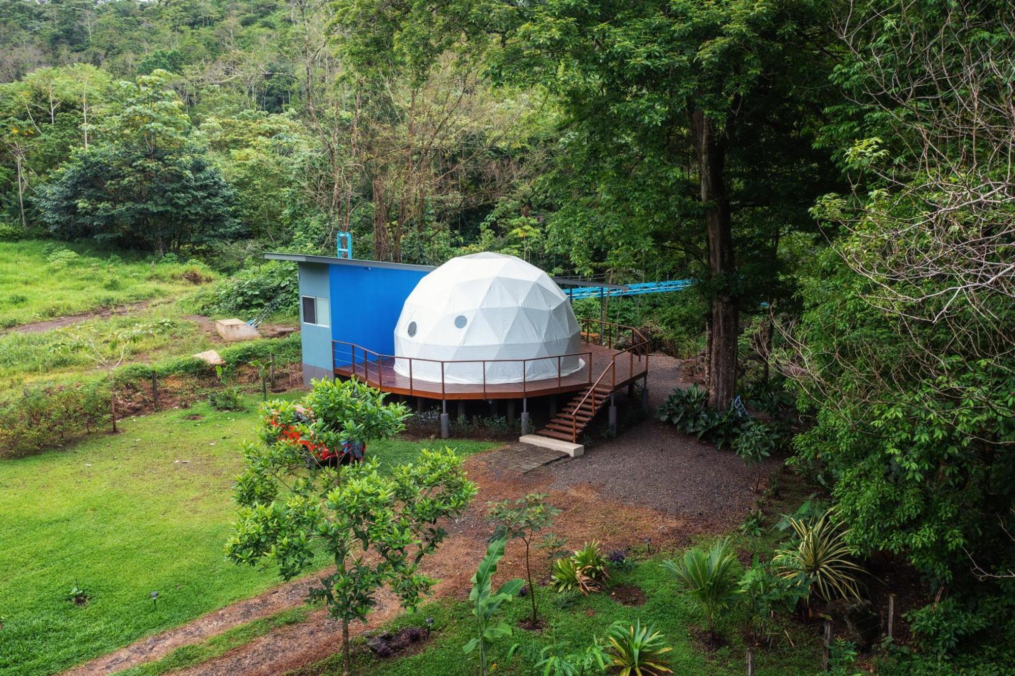 Bitzu Dome-Bijagua Riverside Glamping Екстер'єр фото